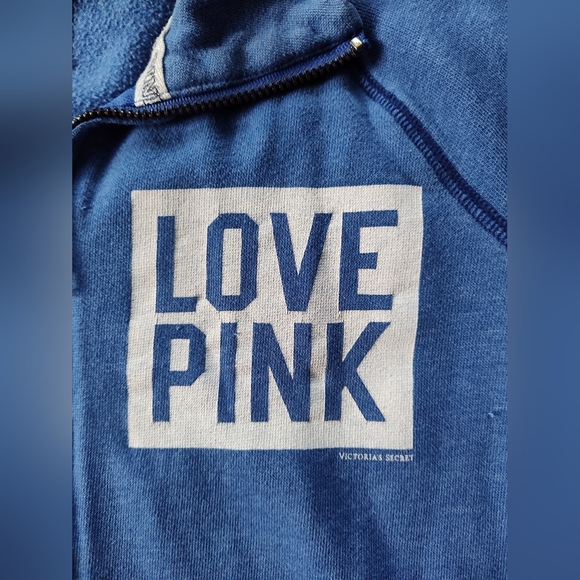 Ladies LOVE PINK VS Lightweight Full Zip Jacket.  Size XS. - Picture 3 of 6